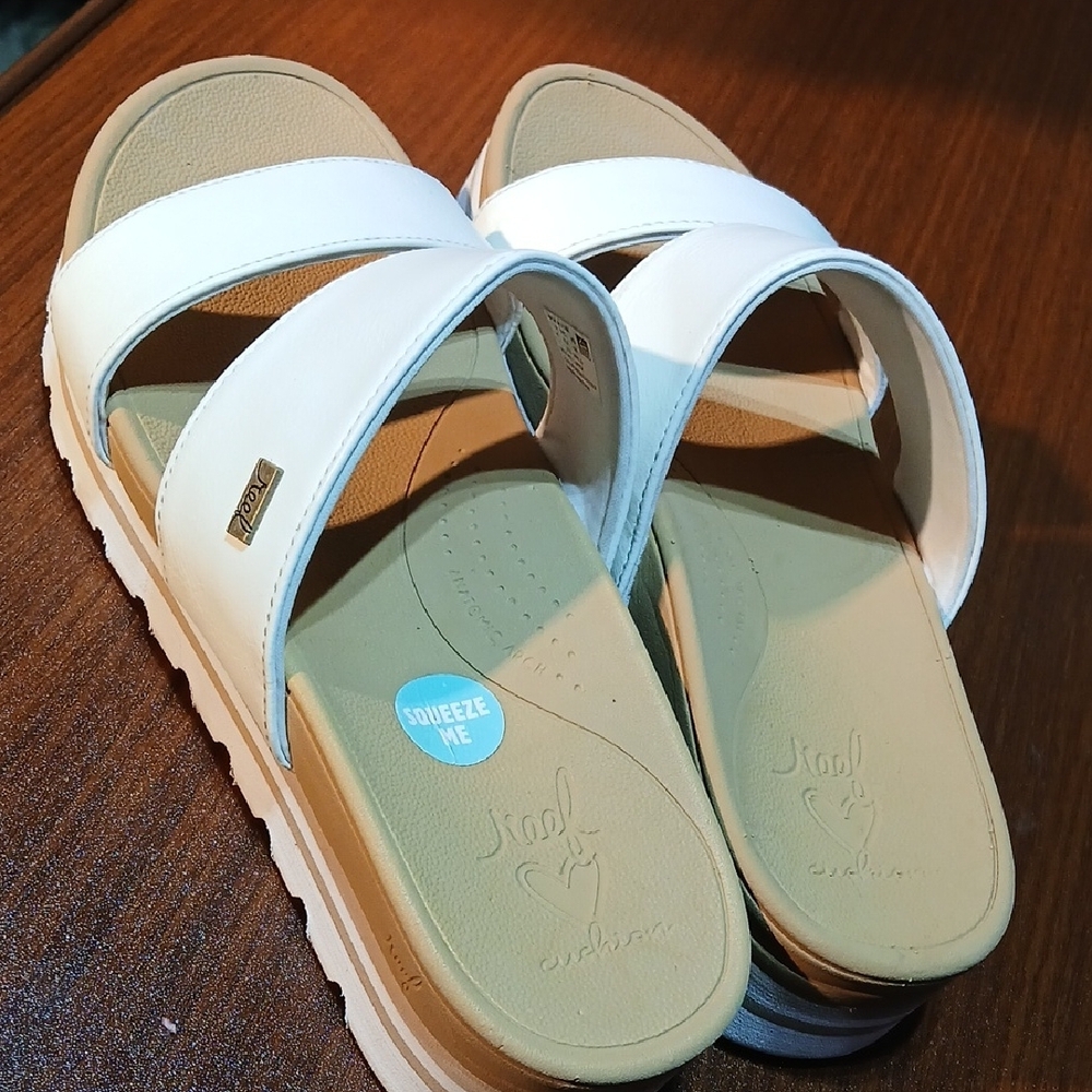 Women's White Sandals - Picture 7 of 8